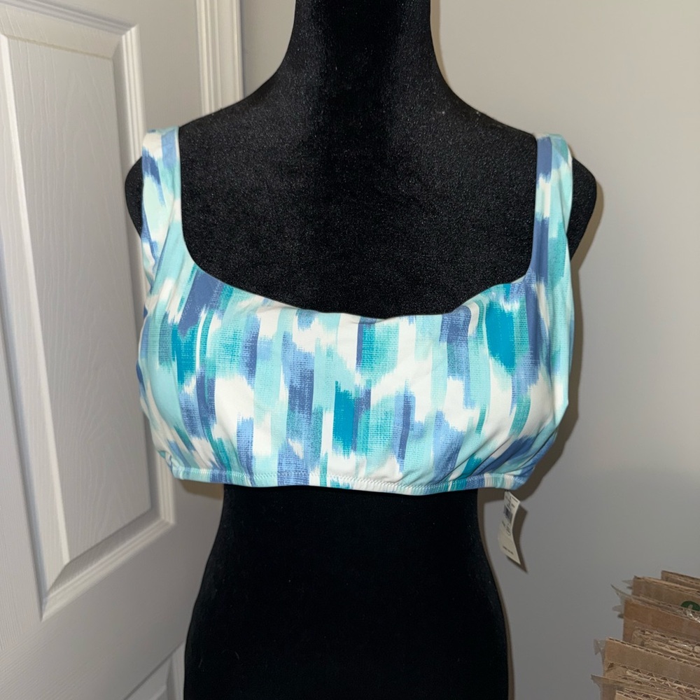 Aerie Blue and White Patterned Bikini Top